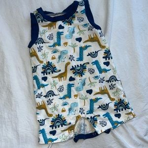 0-3month Dino onesie